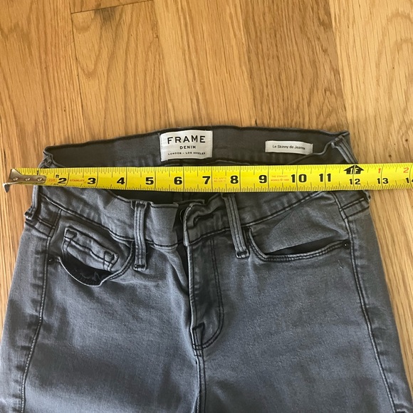 Frame Denim Le Skinny De Jeanne Jeans in Grey's Inn (Grey) - Size 26 - Picture 4 of 6